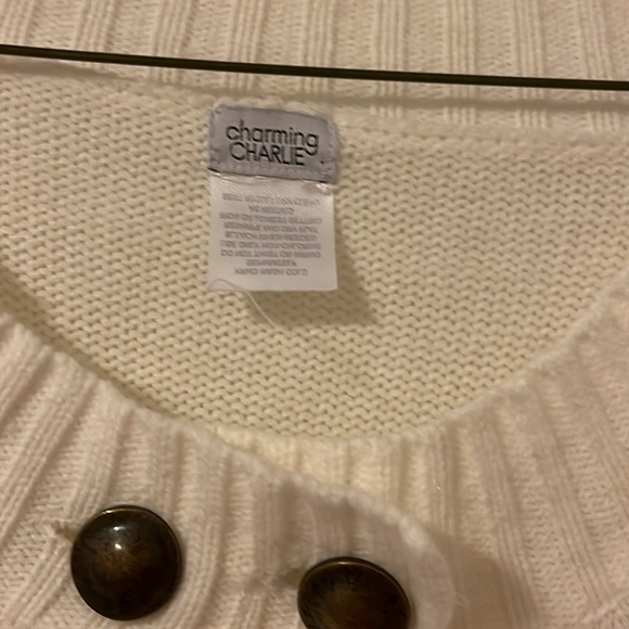 Large Charming Charlie off white sweater - Picture 2 of 3